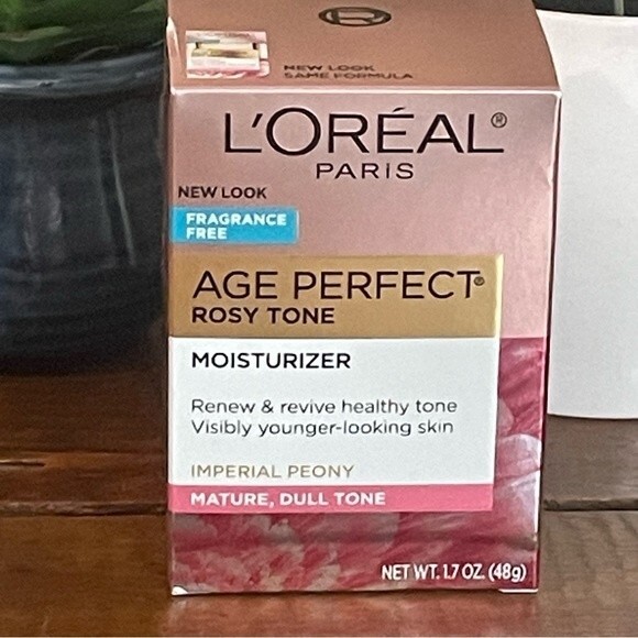 NEW L’Oréal Paris Age Perfect Rosy Tone Moisturizer. 1.7 oz - Picture 5 of 7